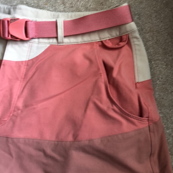 OV Rec Trek Shorts in Sold out color— Oatmeal/Lantana/Venice EUC - Picture 4 of 15